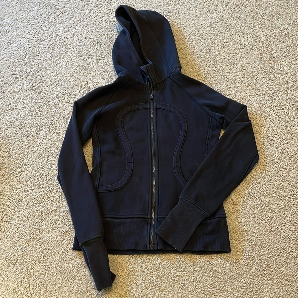 Black Lululemon zip up